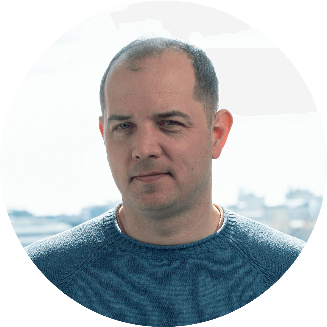 Headshot of Daniel Tari